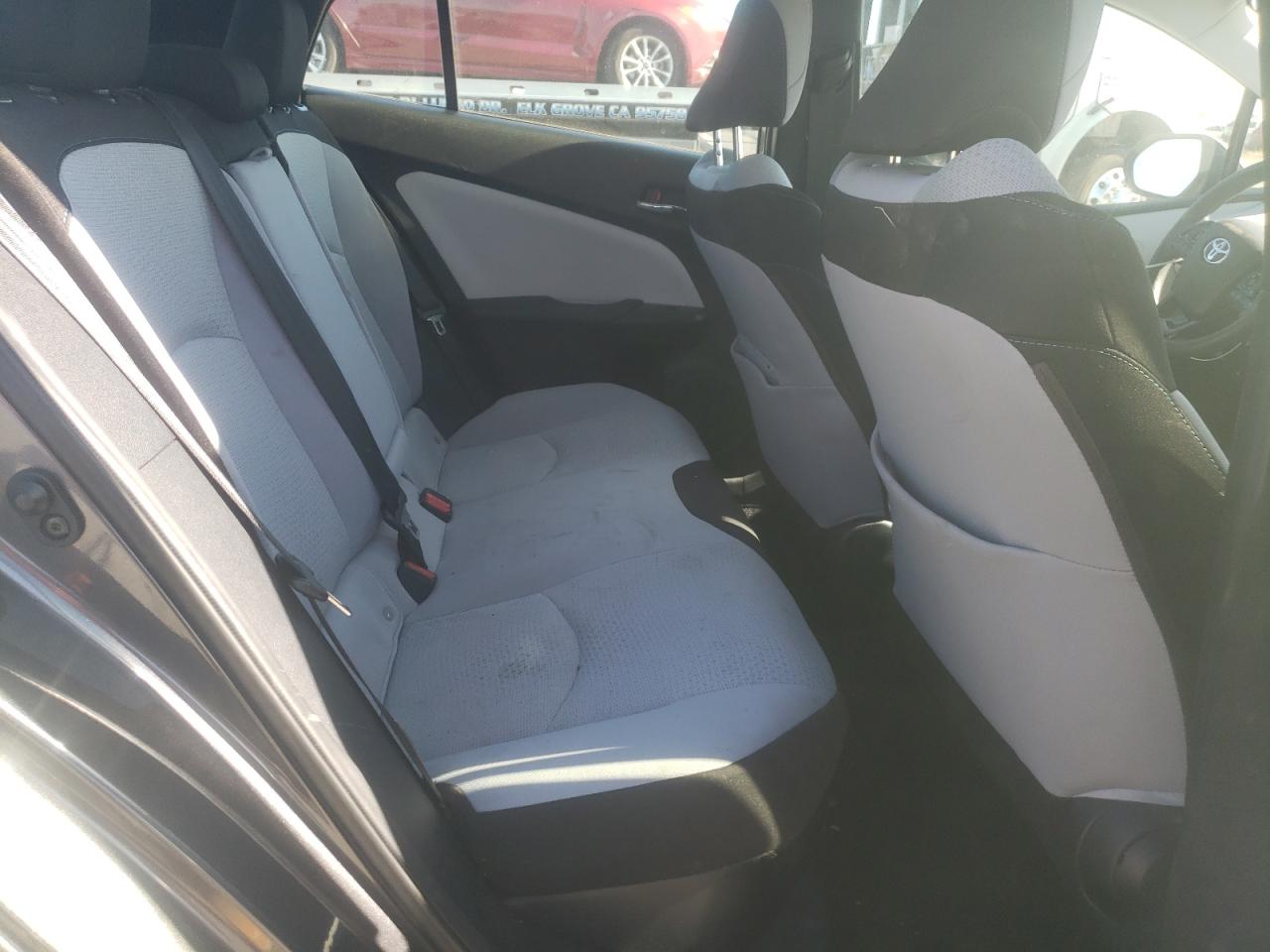 2022 Toyota Prius - Image 10