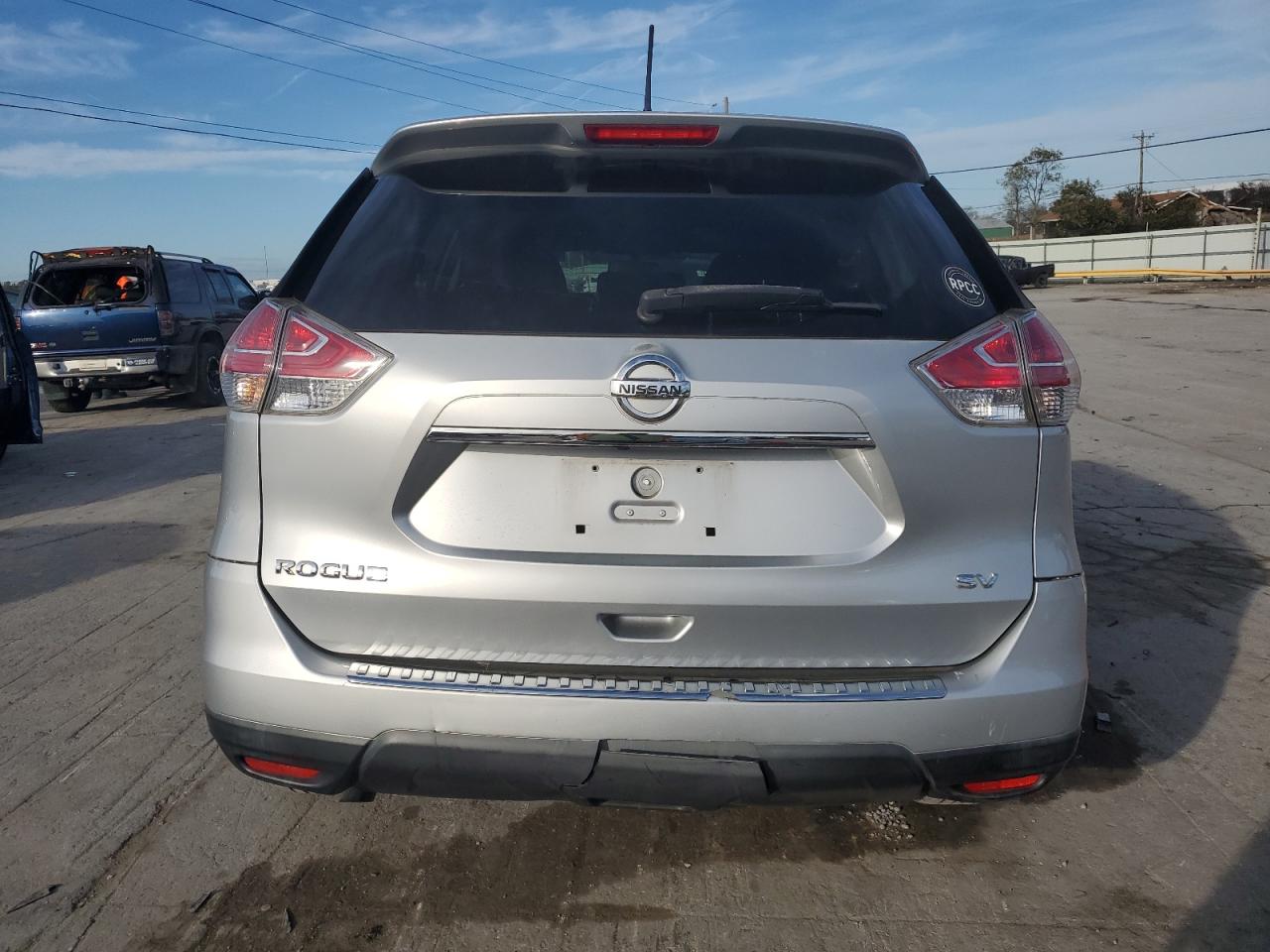 2015 Nissan Rogue S VIN: KNMAT2MT9FP525960 Lot: 79320894