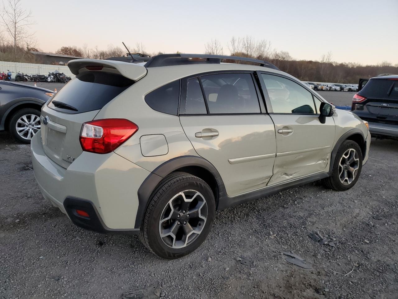 2015 Subaru XV - Image 3