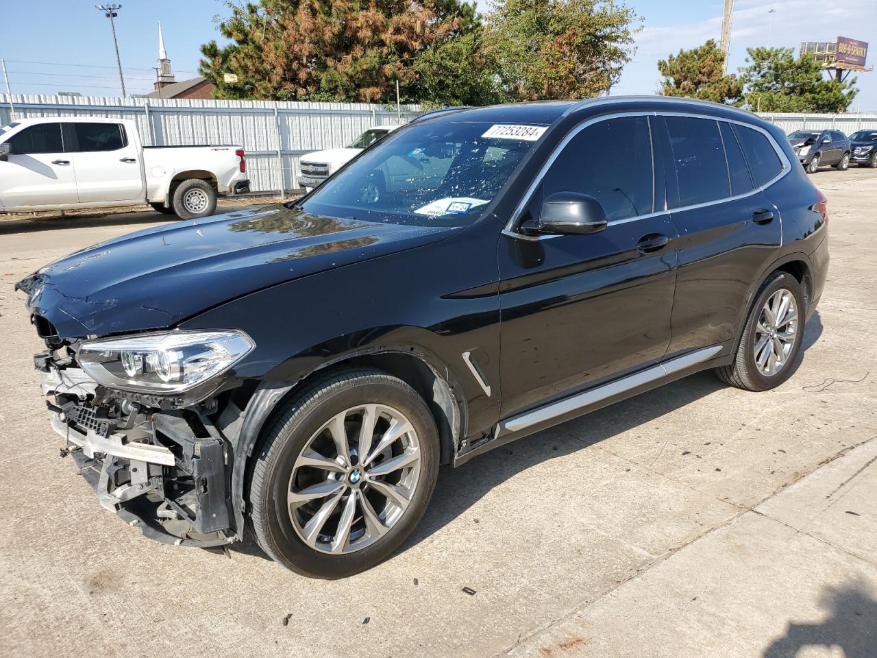 VIN 5UXTR7C55KLE97276 2019 BMW X3 no.1