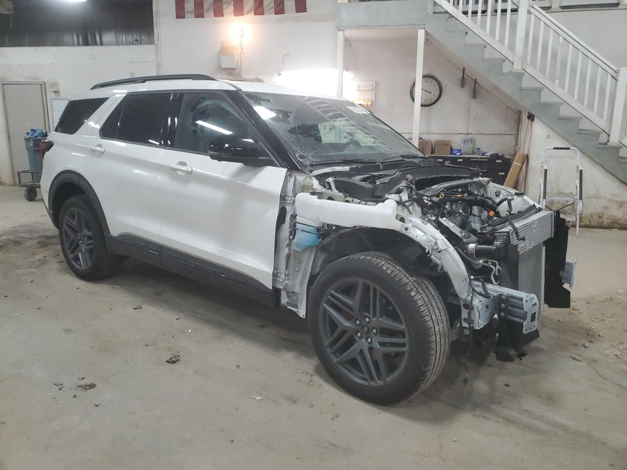 VIN 1FMUK8KH7SGA46184 2025 FORD EXPLORER no.4