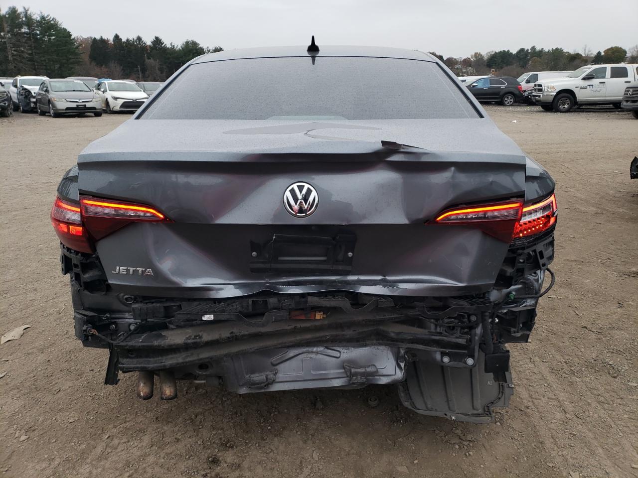 2021 Volkswagen Jetta - Image 6