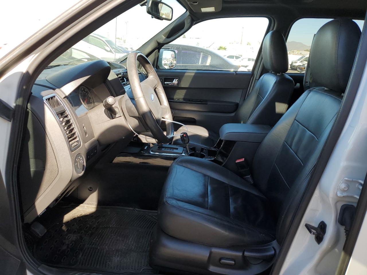 2011 Ford Escape - Image 7