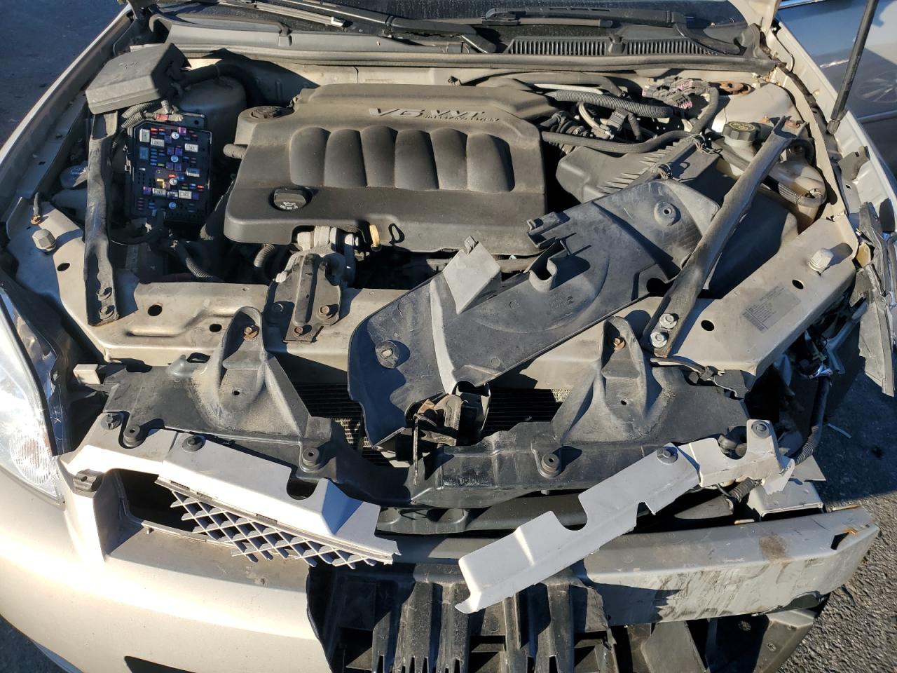 2012 Chevrolet Impala - Image 11