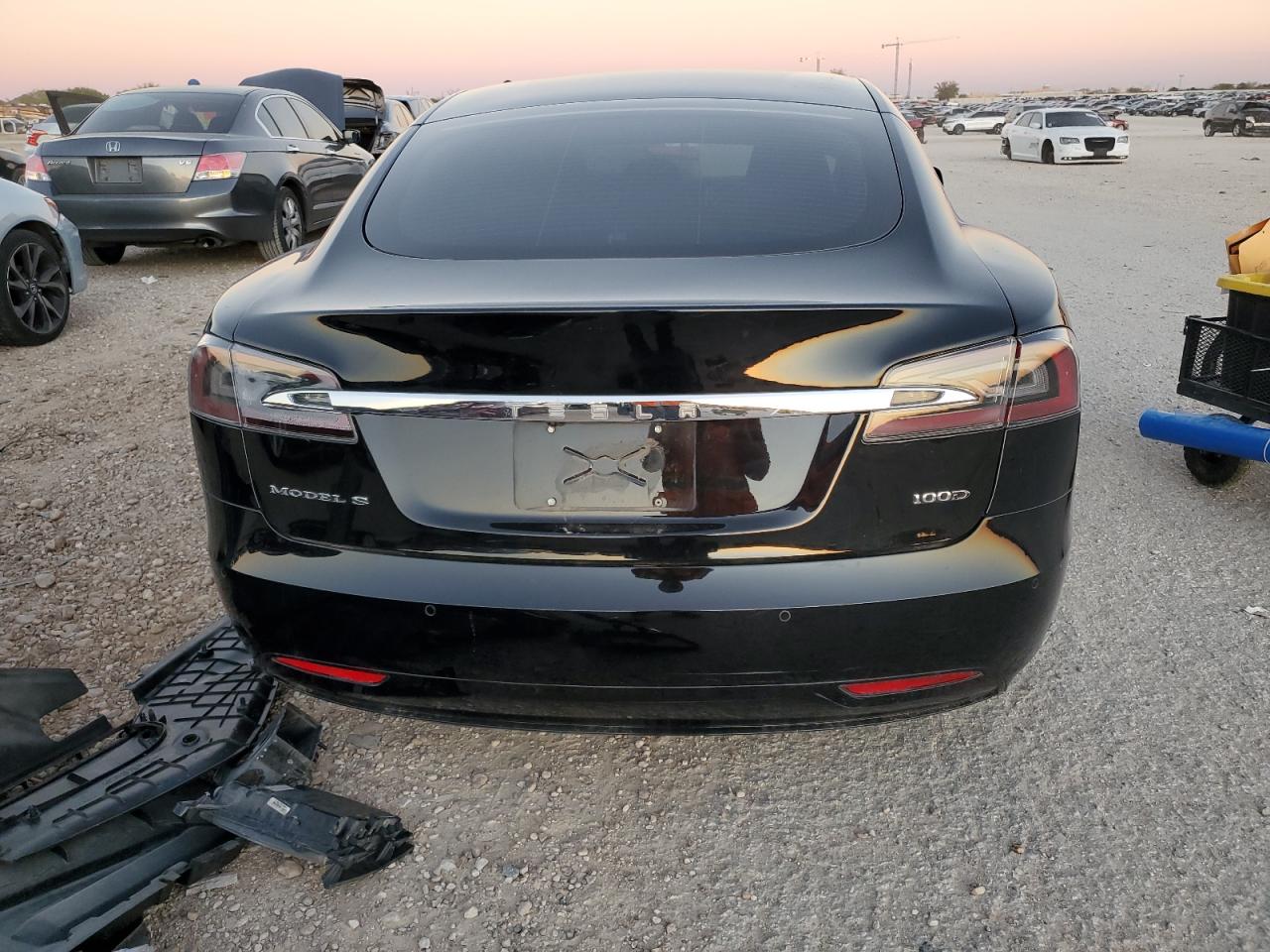 2018 Tesla Model S VIN: 5YJSA1E24JF247451 Lot: 79305584