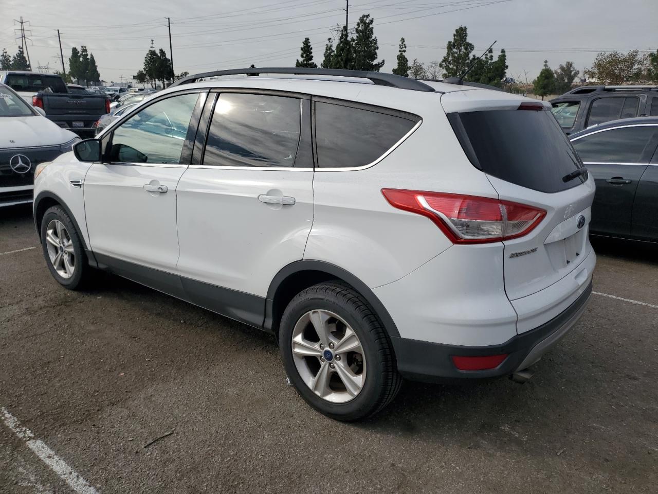 2015 Ford Escape - Image 2