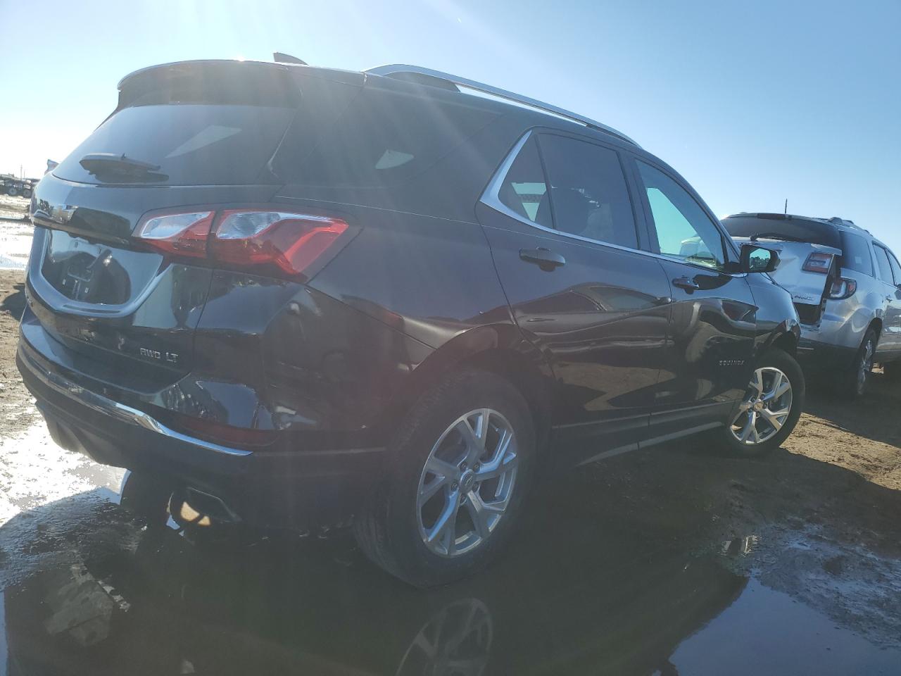 2020 Chevrolet Equinox - Image 3