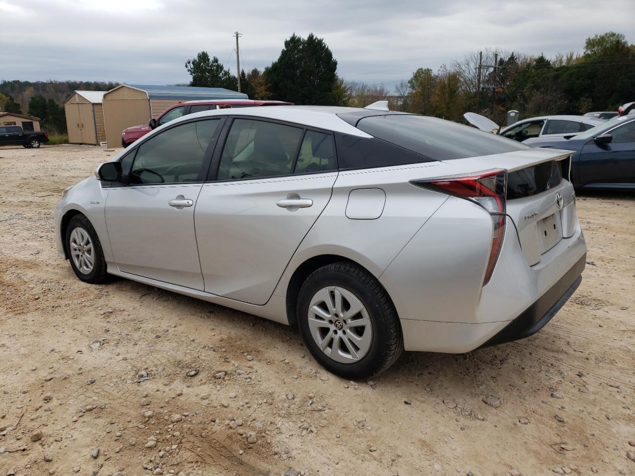 VIN JTDKBRFU3J3076541 2018 TOYOTA PRIUS no.2