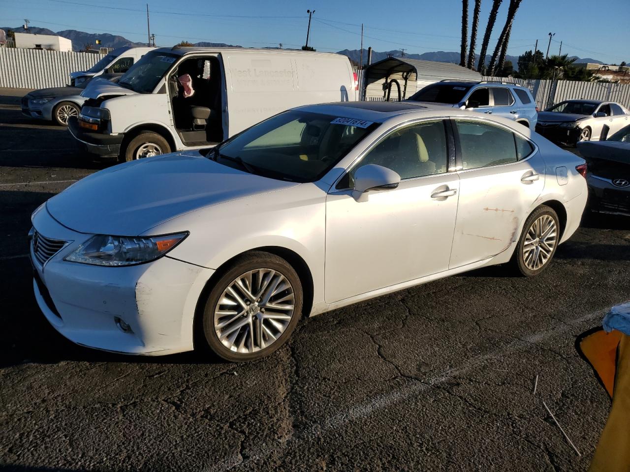 VIN JTHBK1GG4E2142969 2014 LEXUS ES350 no.1