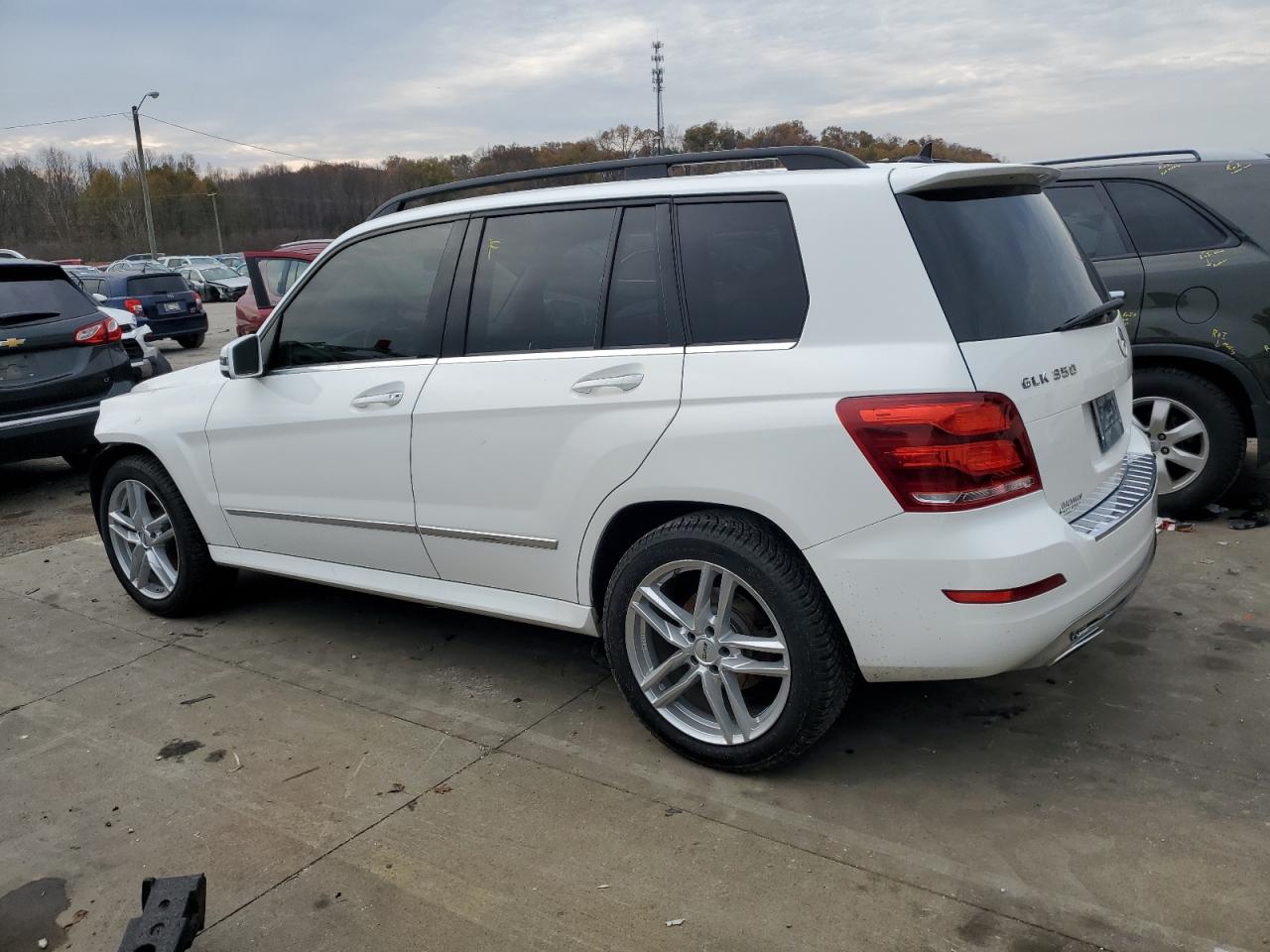 VIN WDCGG8JB9DF975134 2013 MERCEDES-BENZ GLK-CLASS no.2