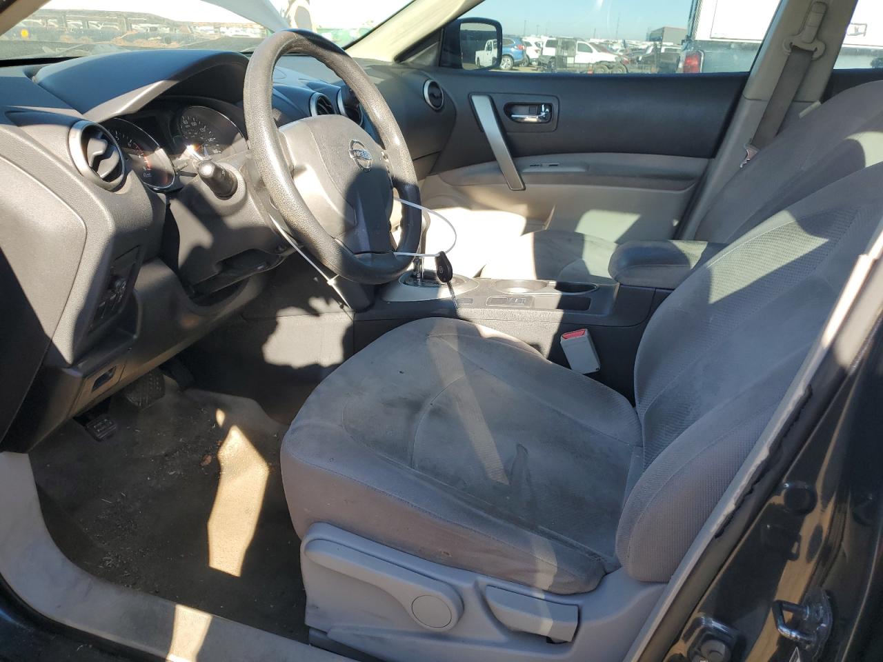 2013 Nissan Rogue - Image 7
