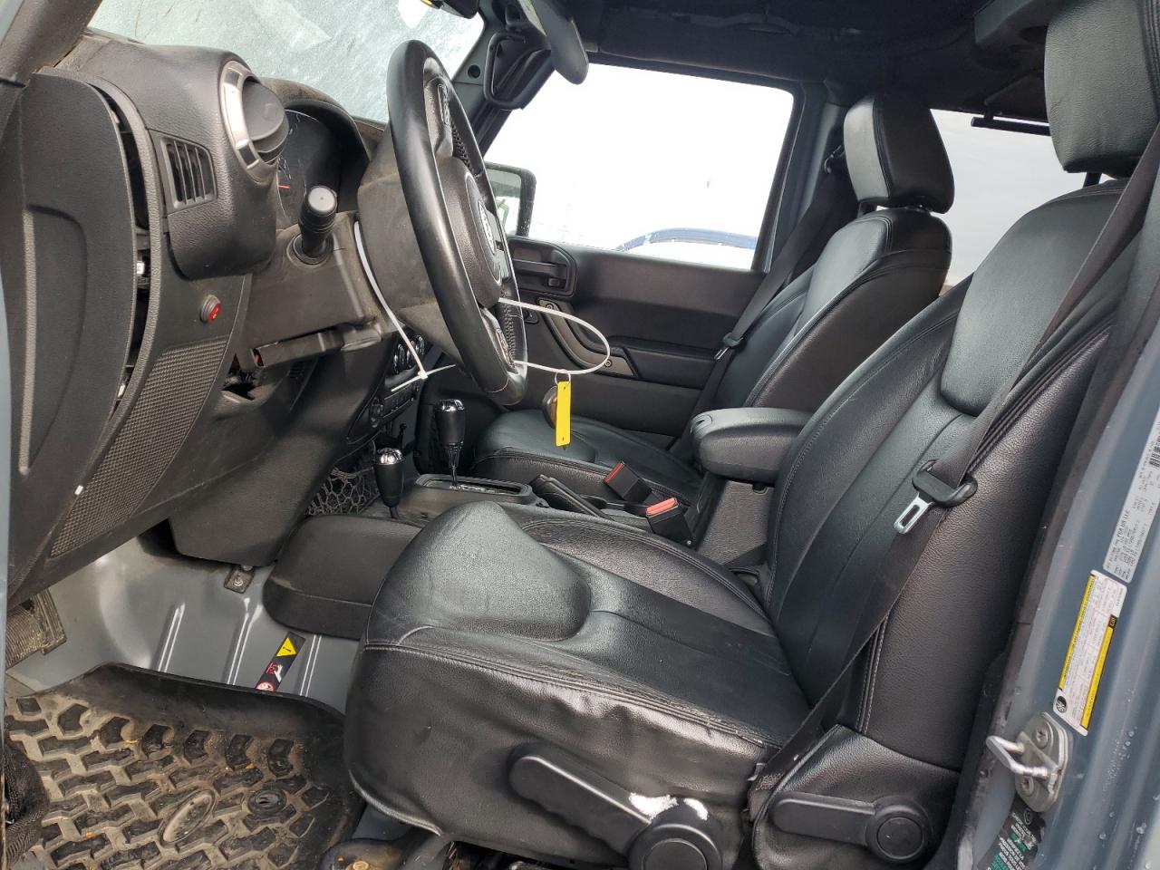 2015 Jeep Wrangler - Image 7