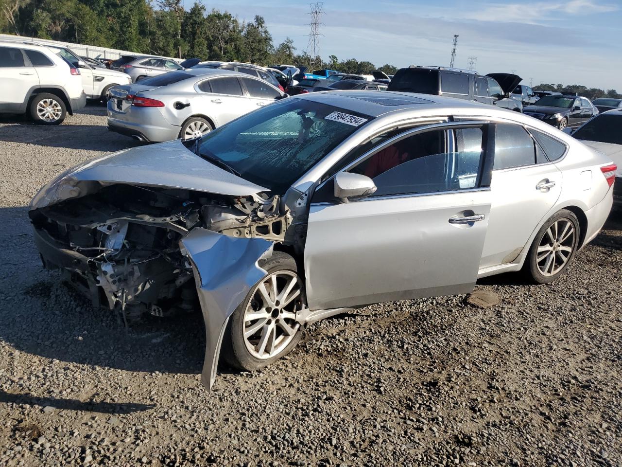 2013 TOYOTA AVALON