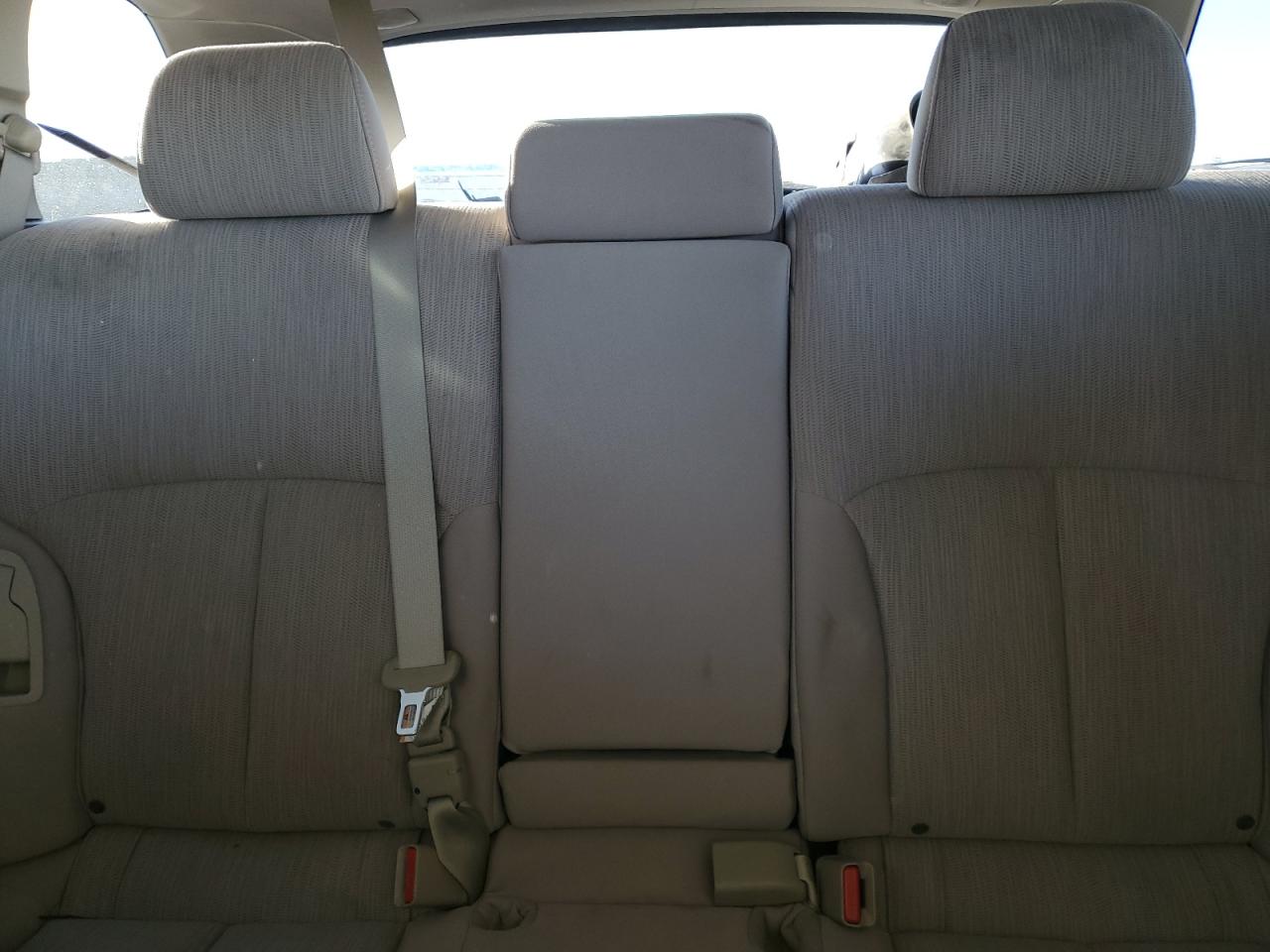 2013 Subaru Outback - Image 10