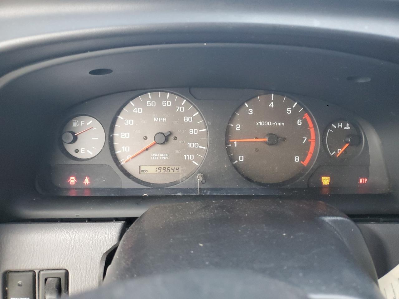 2000 Nissan XTerra - Image 9