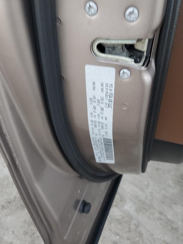 2018 Chrysler Pacifica - Image 14