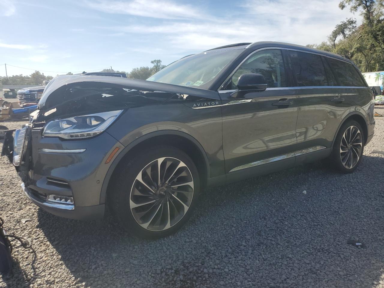 2020 Lincoln Aviator - Image 1