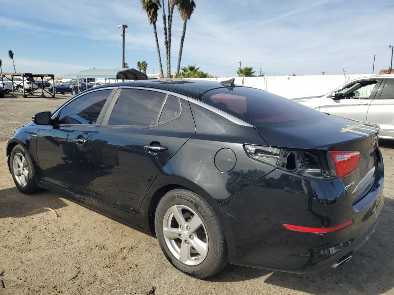 VIN 5XXGM4A77FG479773 2015 KIA OPTIMA no.2