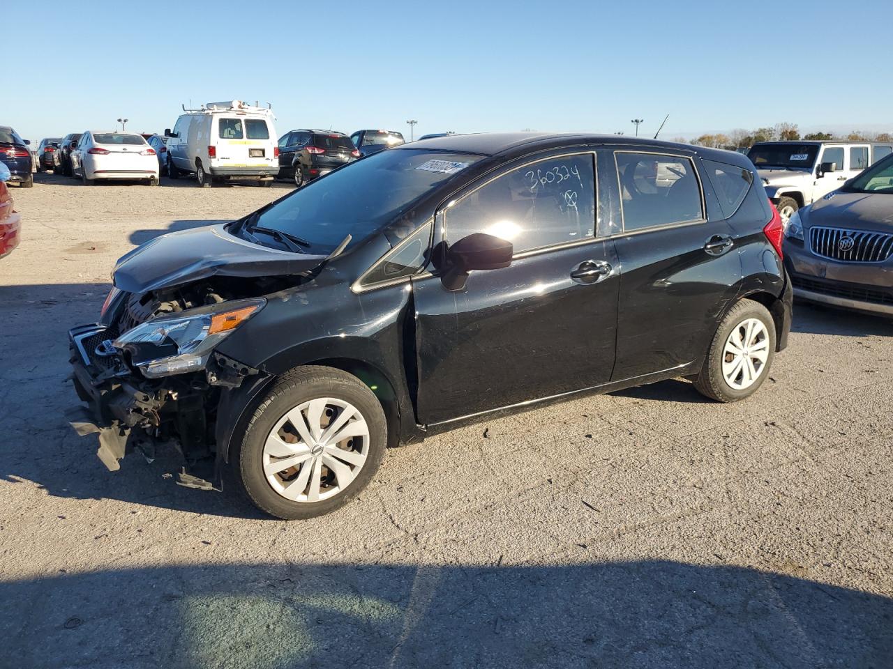 VIN 3N1CE2CP1JL360324 2018 NISSAN VERSA no.1