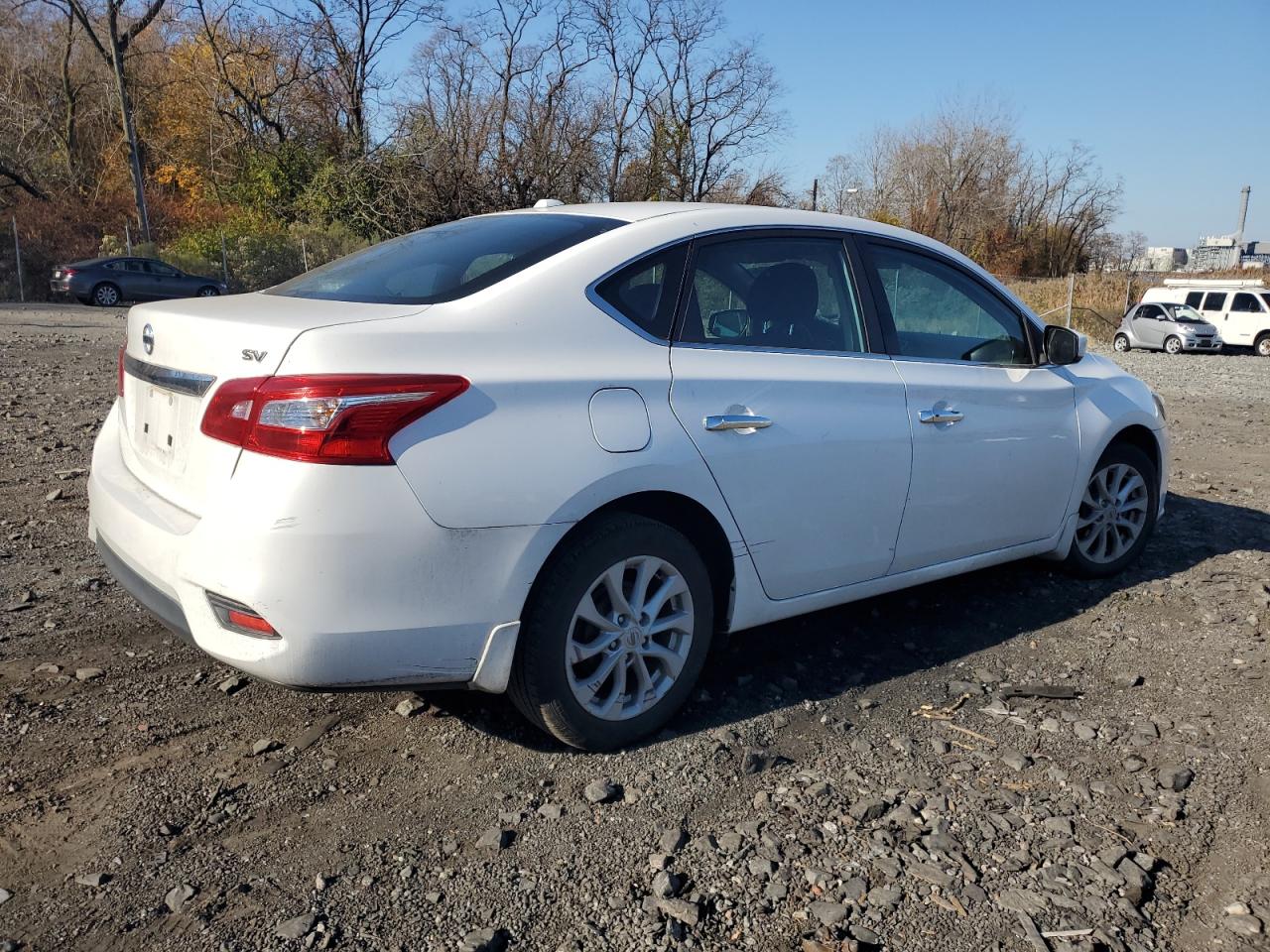 2019 Nissan Sentra - Image 3