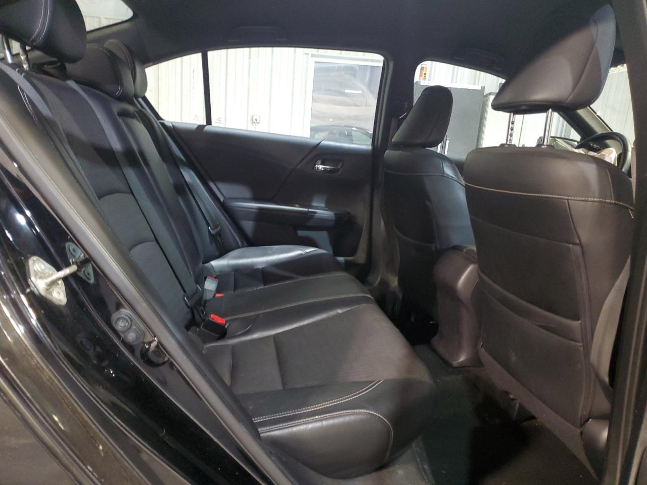 2016 Honda Accord - Image 10