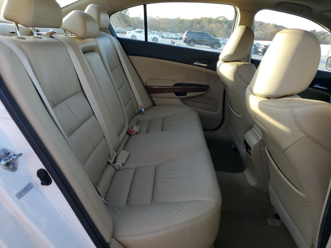 2011 Honda Accord - Image 10