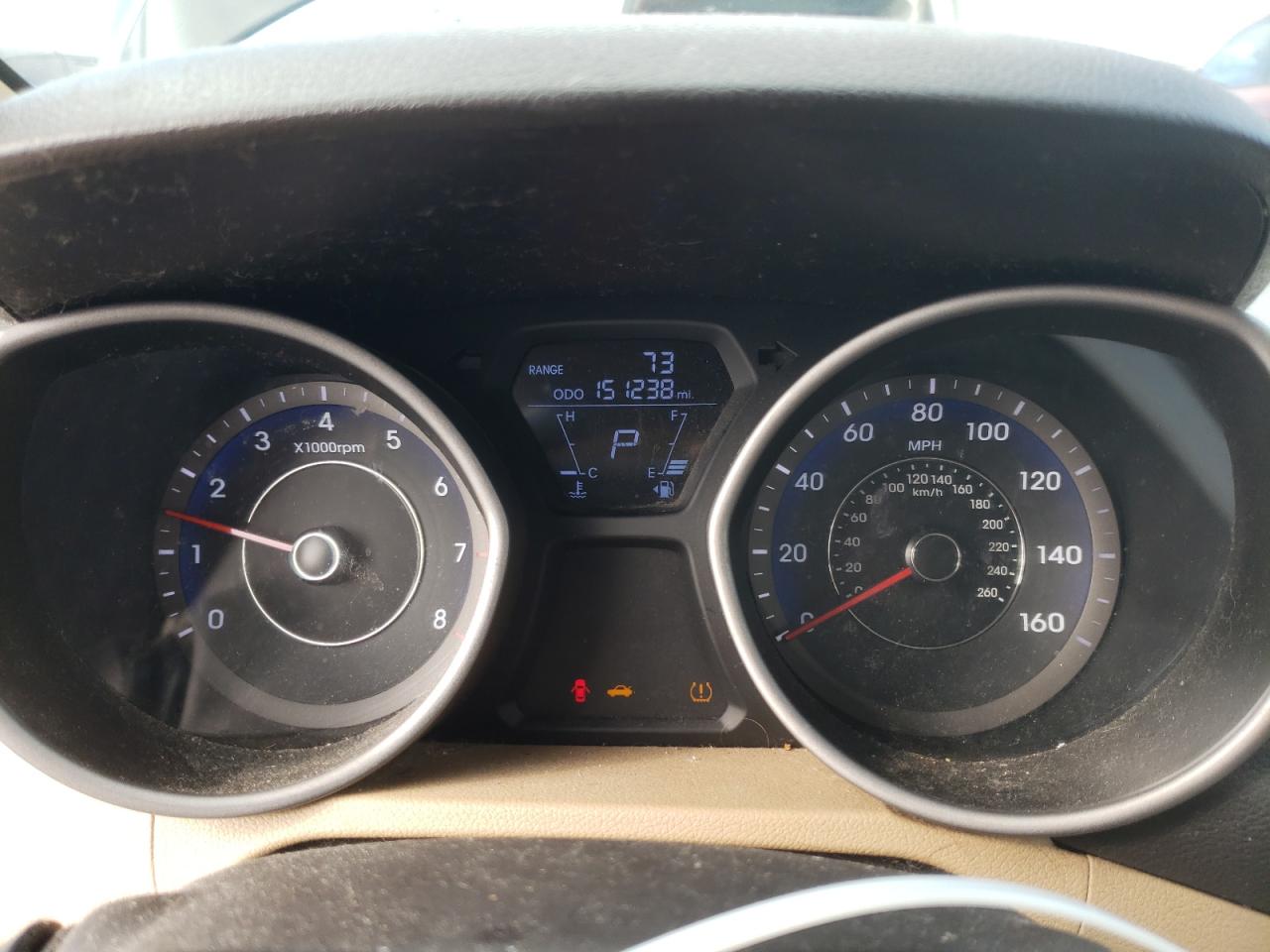2011 Hyundai Elantra - Image 9