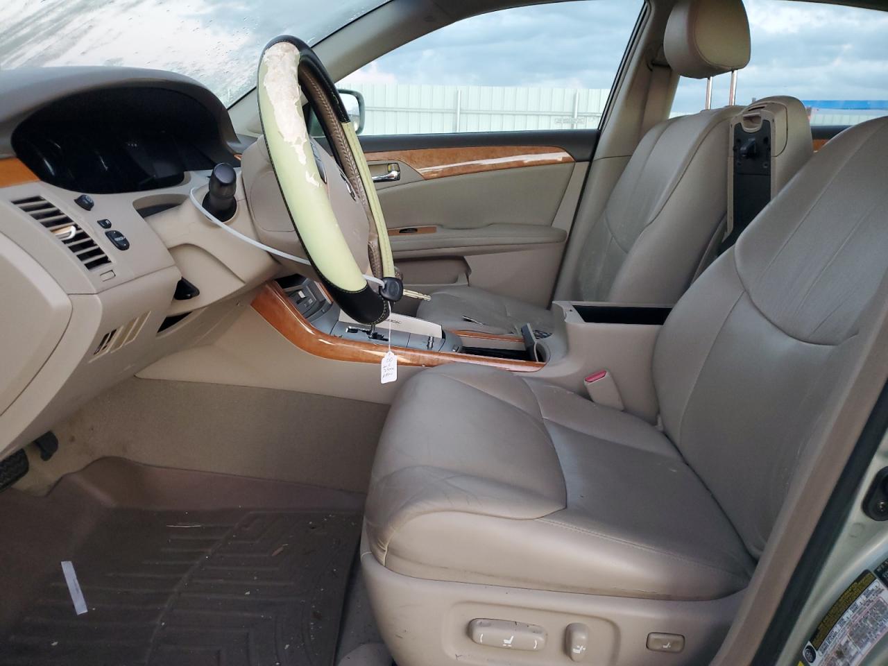 2006 Toyota Avalon - Image 7