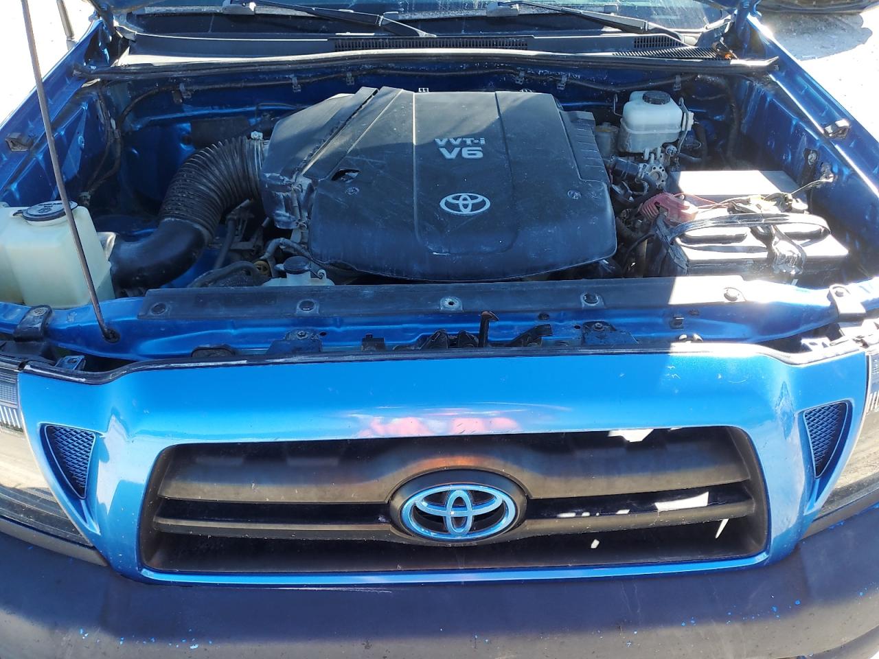 2009 Toyota Tacoma - Image 11