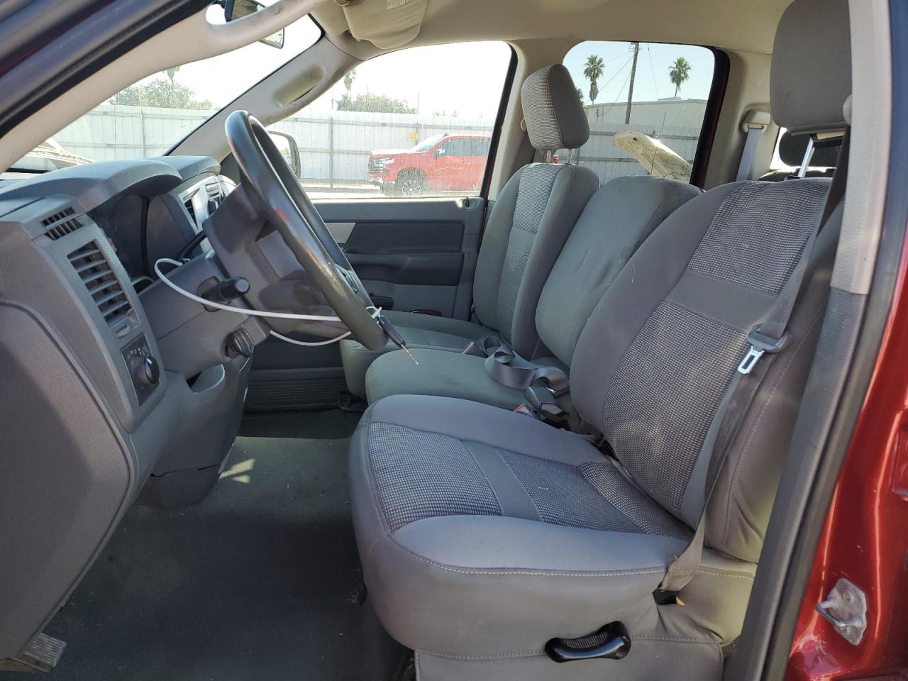 2007 Dodge RAM - Image 7