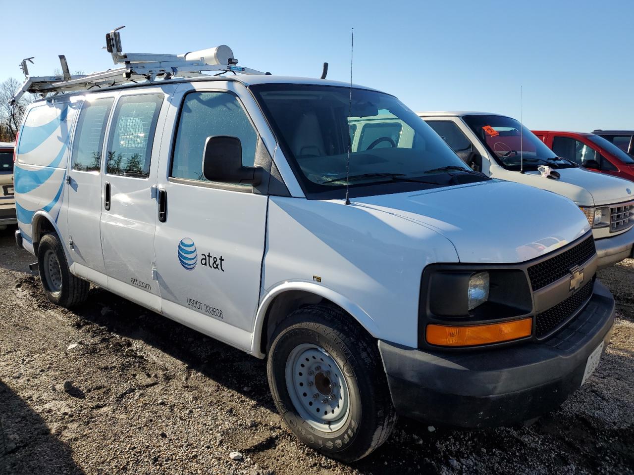 2013 Chevrolet Express - Image 4