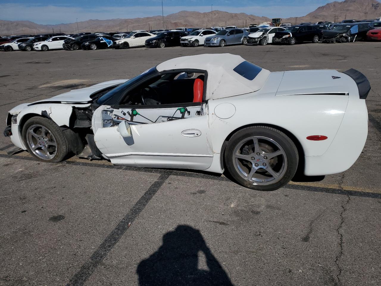 2004 Chevrolet Corvette - Image 2