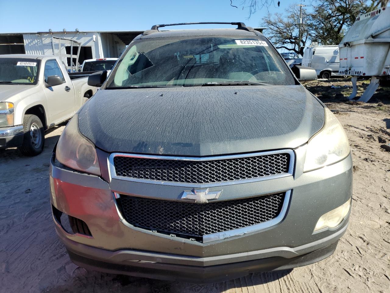 2011 Chevrolet Traverse - Image 5