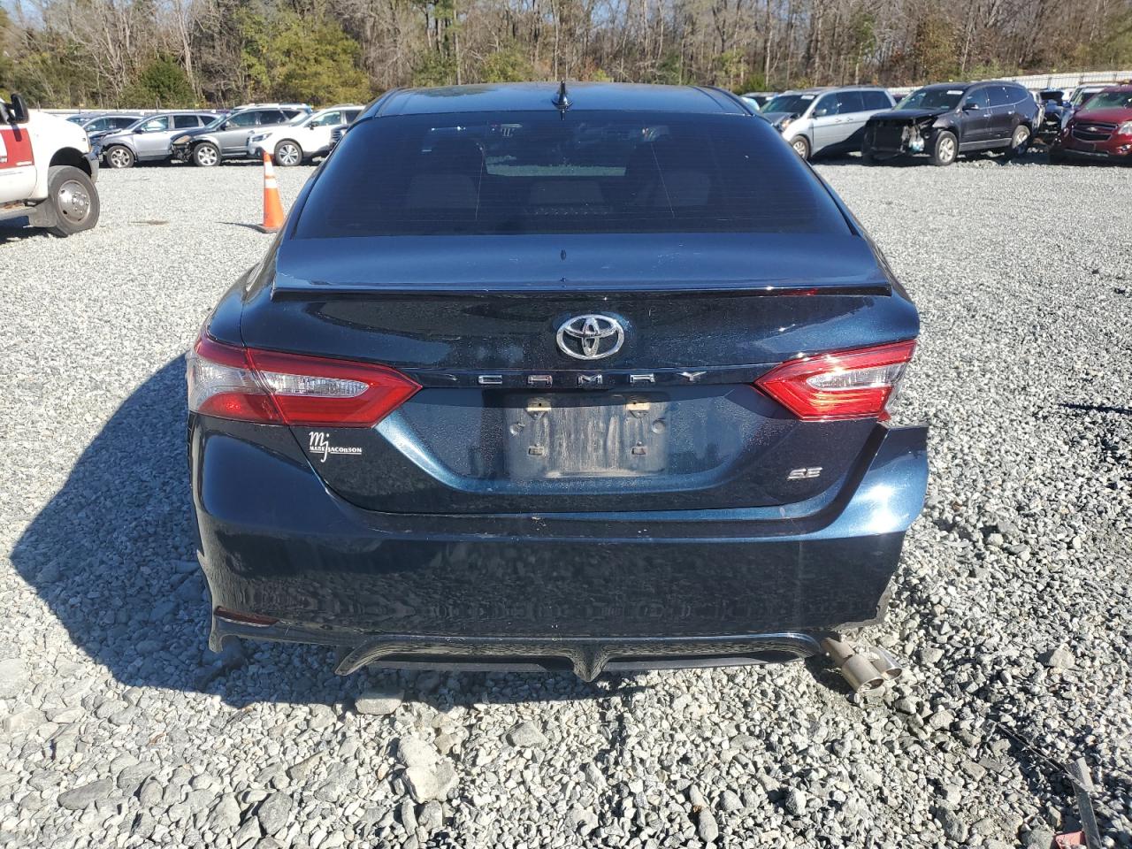 2019 Toyota Camry - Image 6