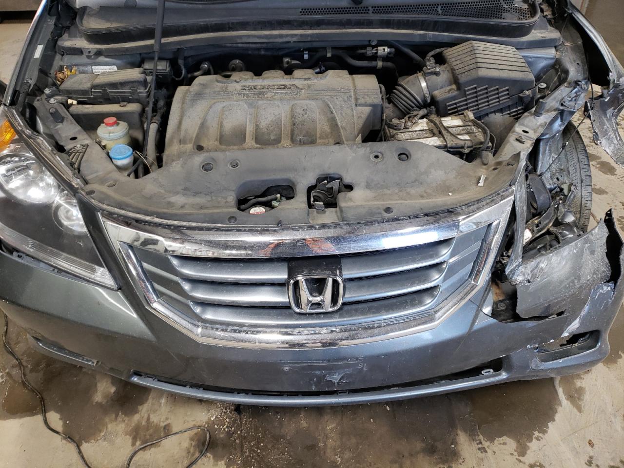 2010 Honda Odyssey - Image 12