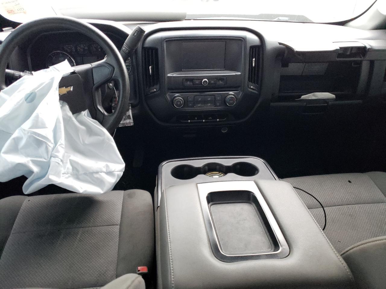 2017 Chevrolet Silverado - Image 8