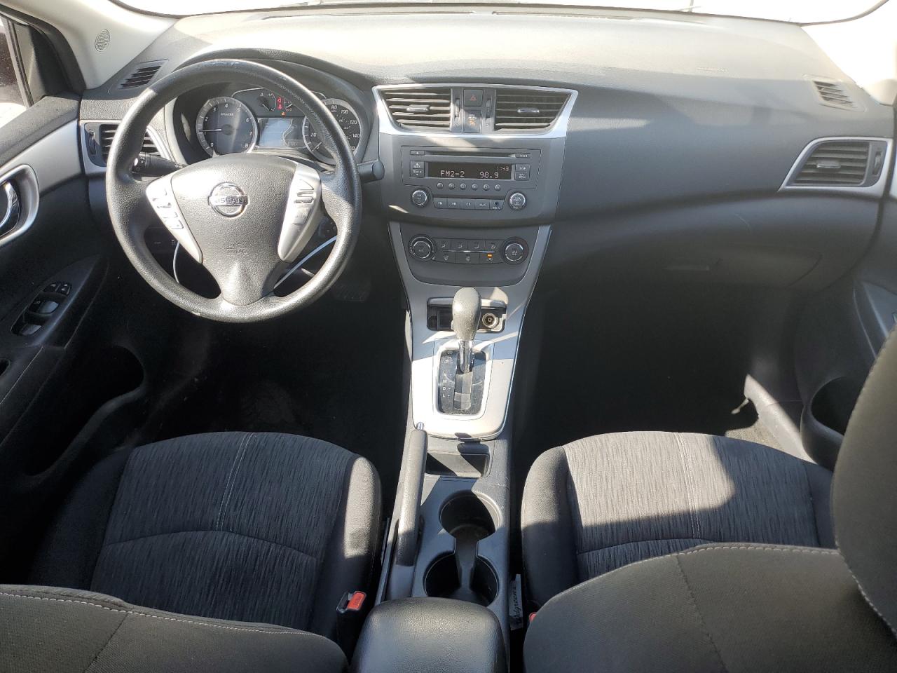 2014 Nissan Sentra - Image 8