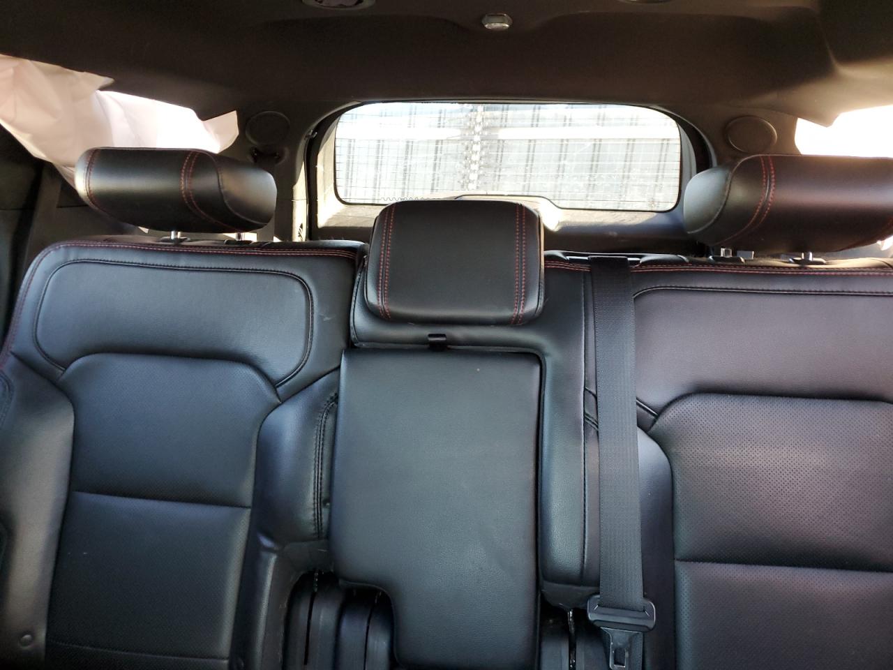 2017 Ford Explorer - Image 10