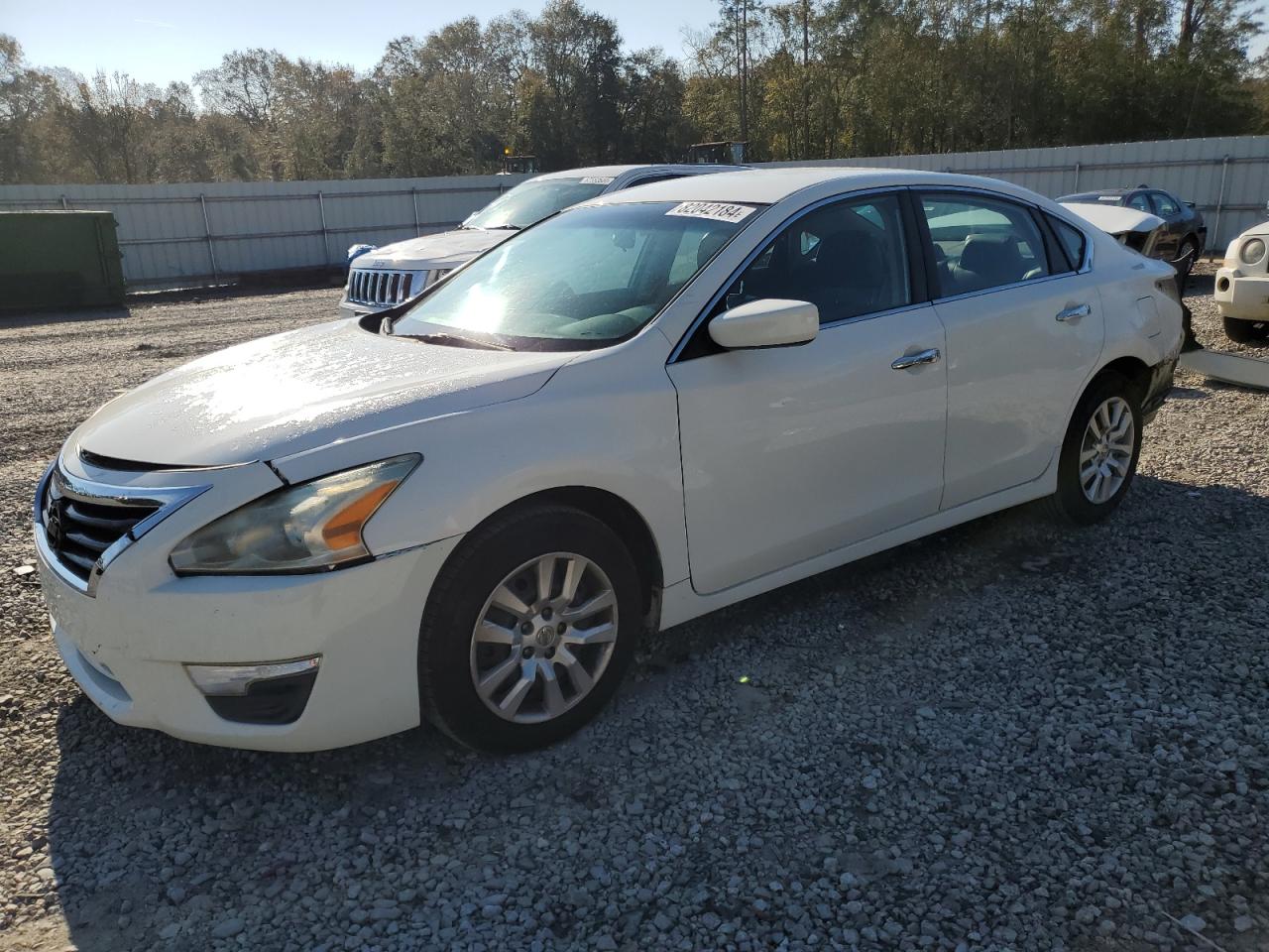 2015 Nissan Altima - Image 1