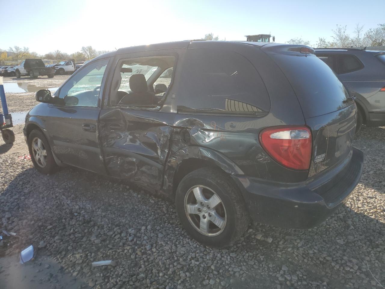 2007 Dodge Caravan - Image 2