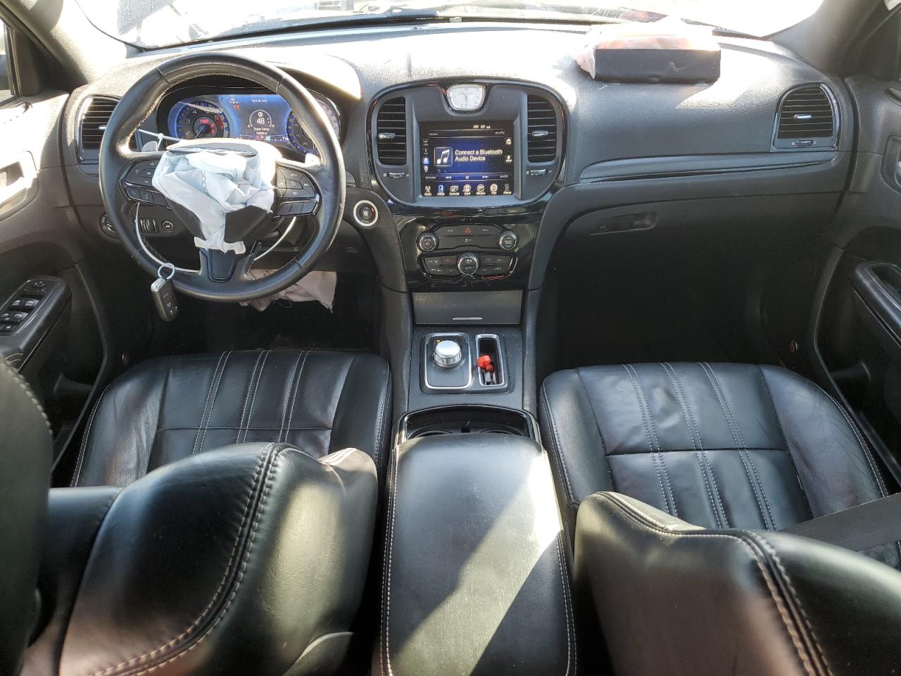 2015 Chrysler 300 - Image 8