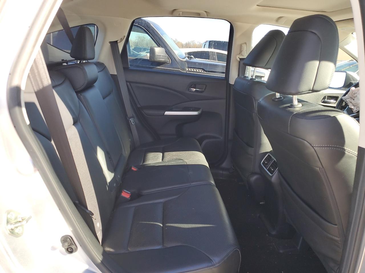 2016 Honda CR-V - Image 10
