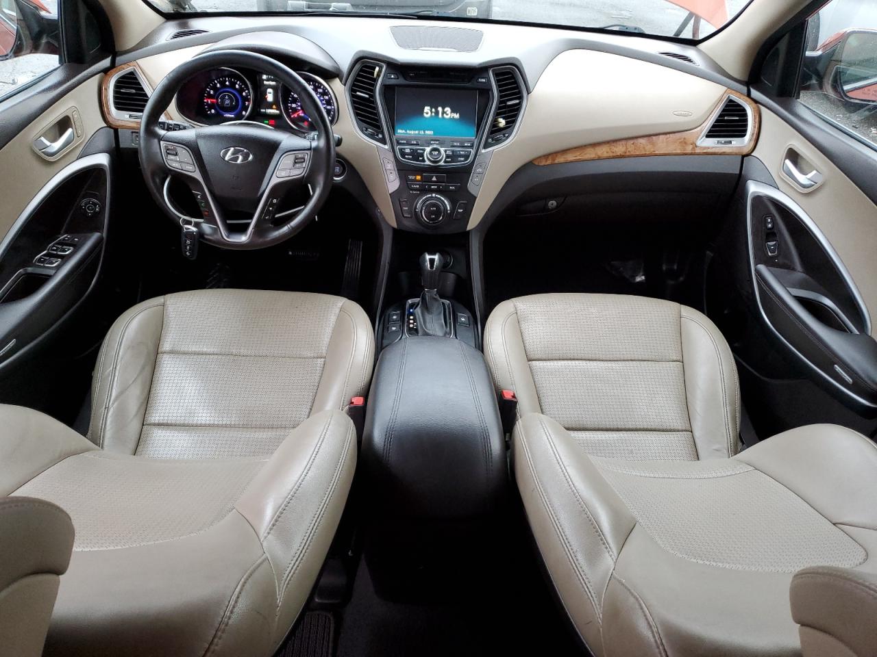 2014 Hyundai Santa Fe - Image 8