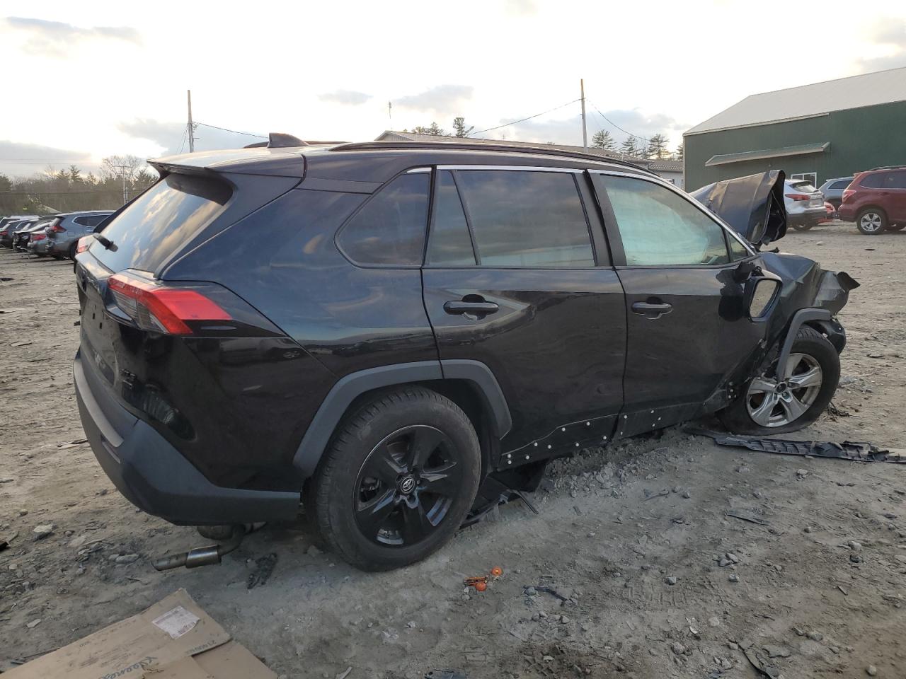 2019 Toyota RAV 4 - Image 3
