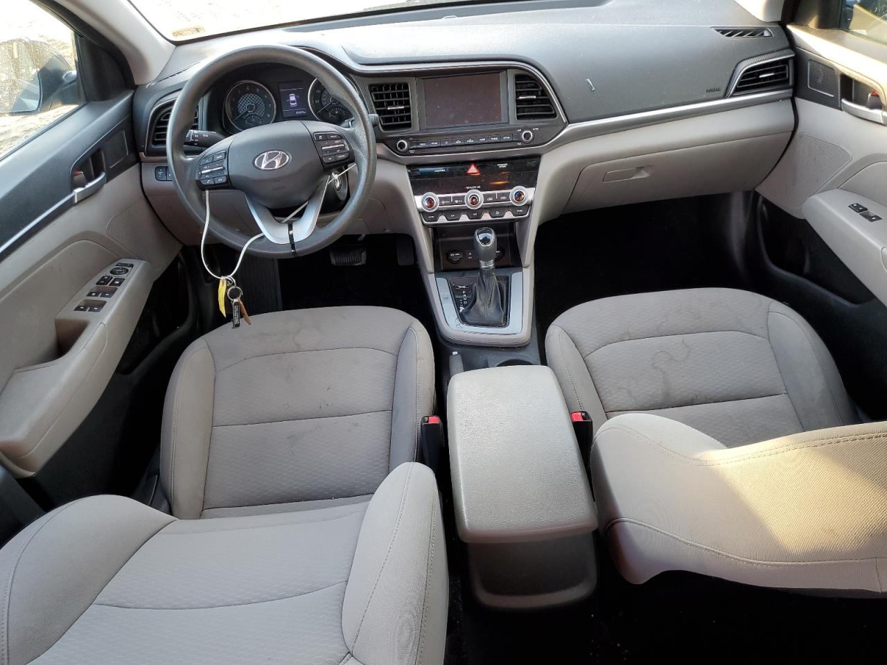 2020 Hyundai Elantra - Image 8