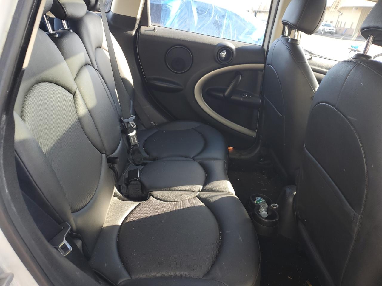 2014 MINI Cooper - Image 10