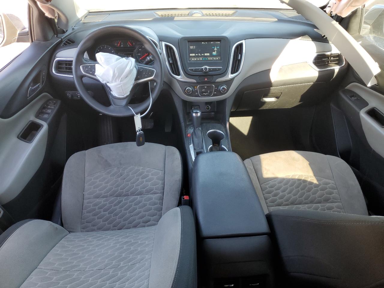 2018 Chevrolet Equinox - Image 8