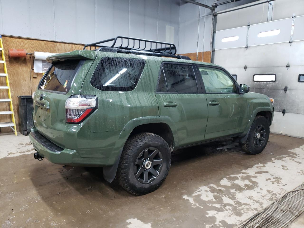 2021 Toyota 4Runner - Image 3
