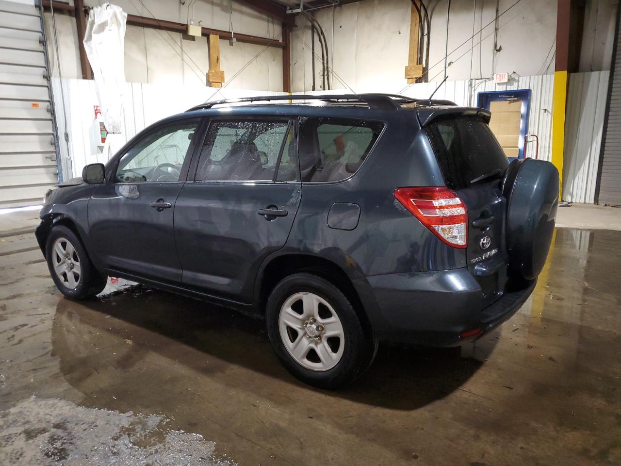 2010 Toyota RAV 4 - Image 2