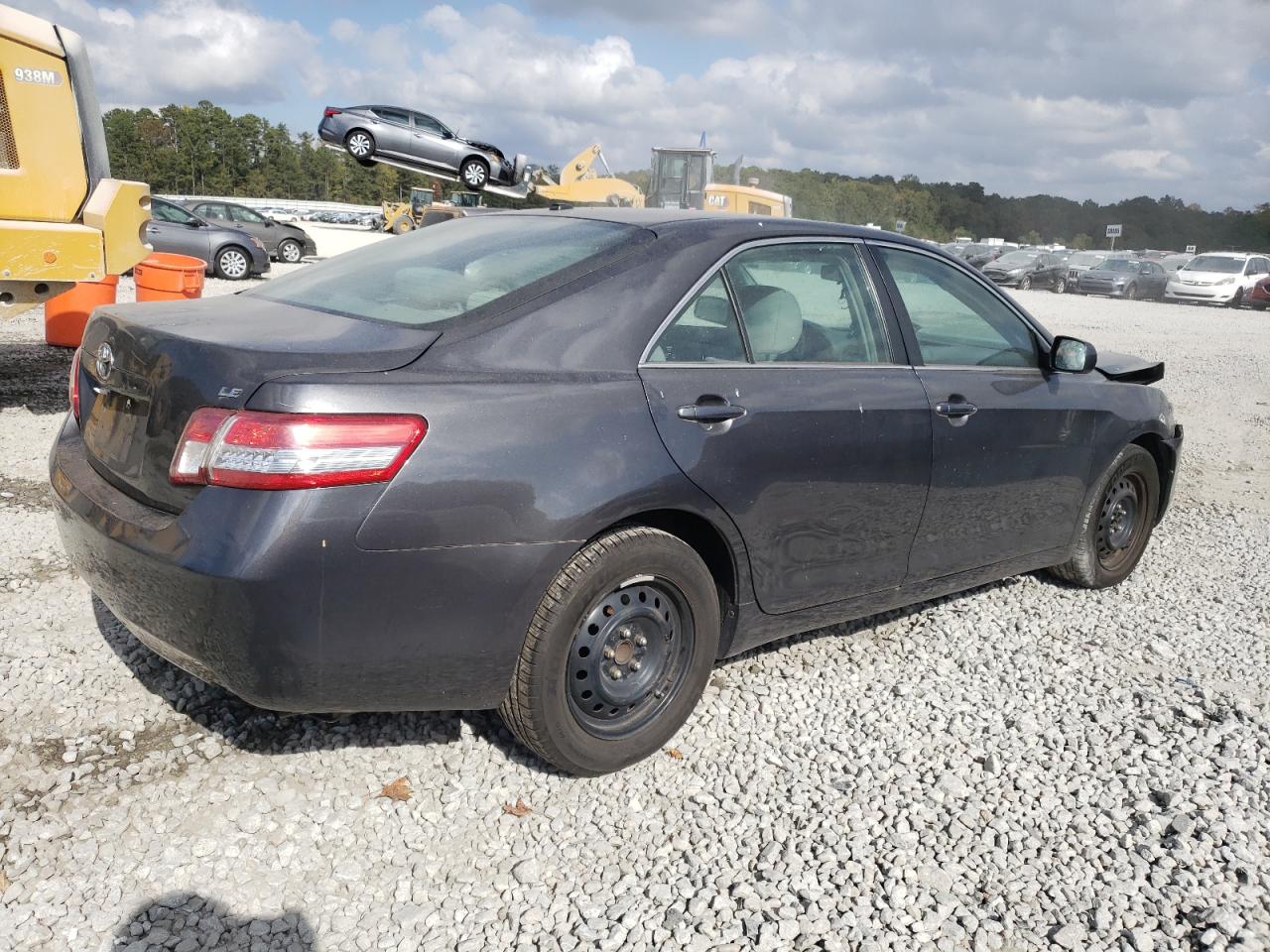 2011 Toyota Camry - Image 3